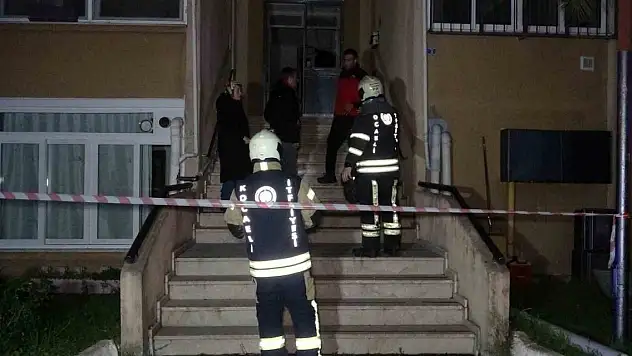 Kocaeli'de istinat duvarı çöktü, 4 apartman tahliye edildi