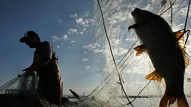 Balıkçılıkta av yasağı başlıyor