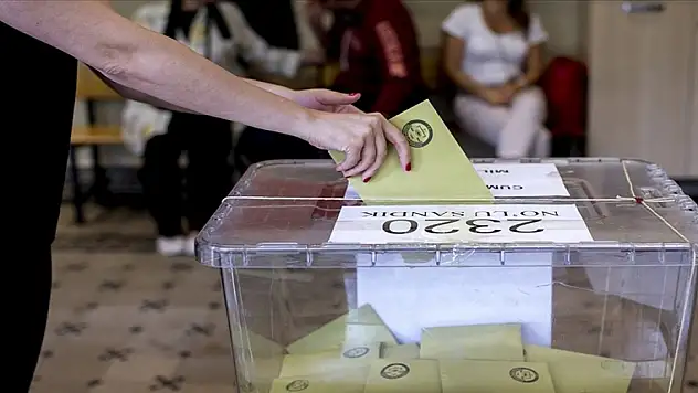 Kritik seçime bir ay kaldı