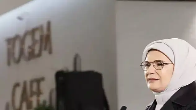 Emine Erdoğan'dan depremzedeler için önemli çağrı