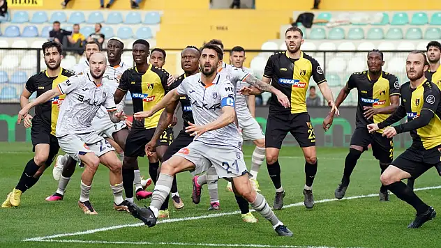 İstanbulspor mağlubiyet serisine Başakşehir maçıyla son verdi