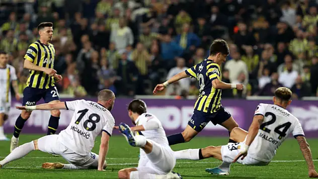 Arda Güler gözlerin pasını sildi