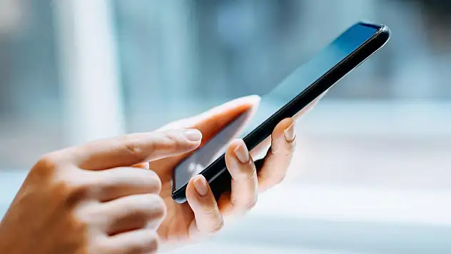 Samsung, akıllı telefon sevkiyatlarında Apple'ı geçti