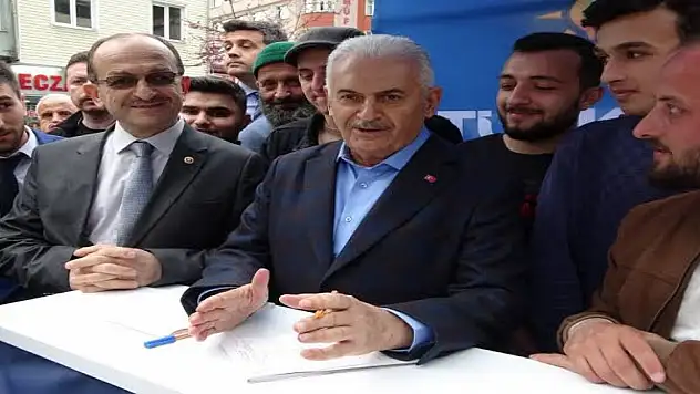 Binali Yıldırım: 'Bölge üzerinde hesabı, kitabı olanlar 20 senedir avucunu yaladı'