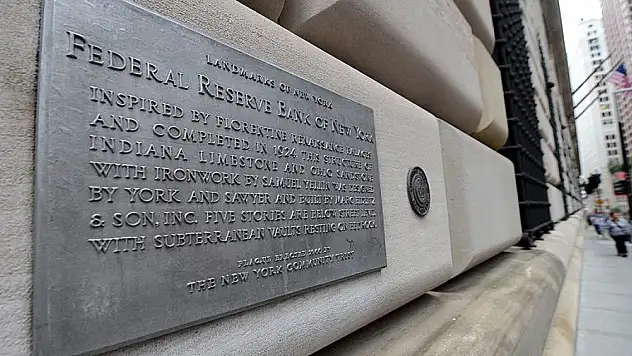 Fed'in Bej Kitabı ABD'de ekonomik faaliyetin son haftalarda 'çok az' değiştiğini gösterdi