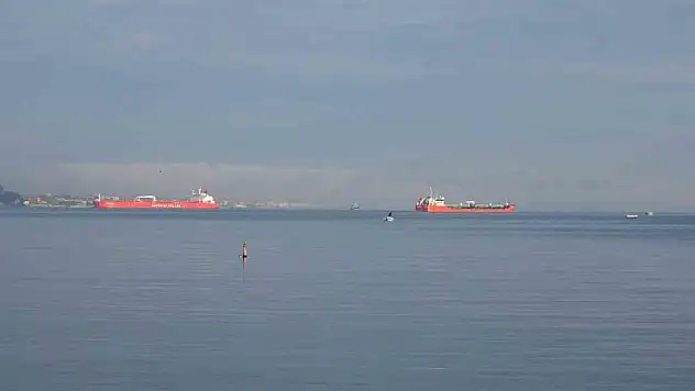 Çanakkale Boğazı sis nedeniyle kapandı