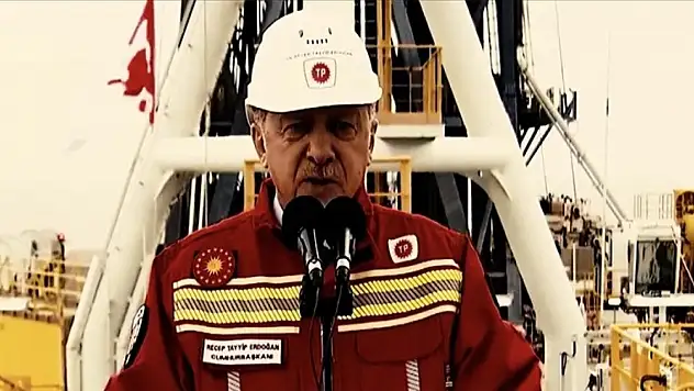 Cumhurbaşkanı Erdoğan'dan 19.23 paylaşımı