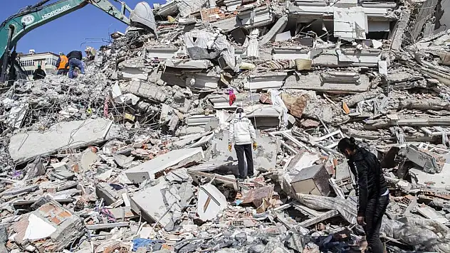 Depremin 'acı izleri' tarihi belgelerde