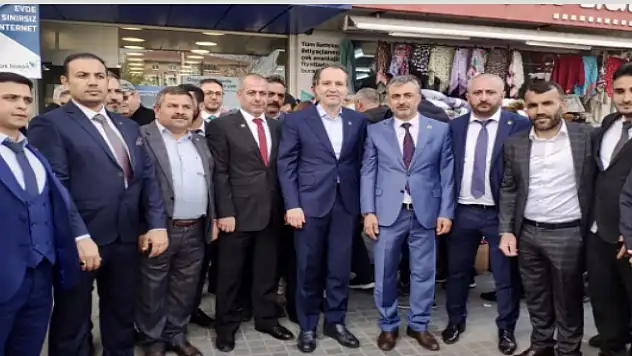 Fatih Erbakan'dan İBB'ye tepki: Bunu da mı hatayla yaptınız?