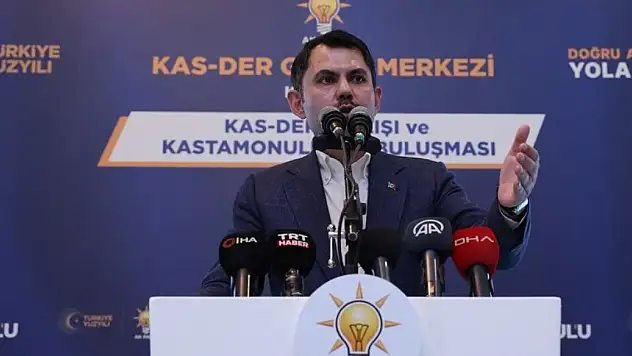 Bakan Kurum: 'Sahada 93 bin konutumuzun dönüşüm çalışmalarına hızla devam ediyoruz'