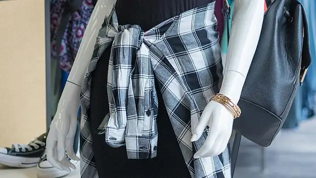 Dünyaca ünlü giyim firması 1800 çalışanını işten çıkarıyor