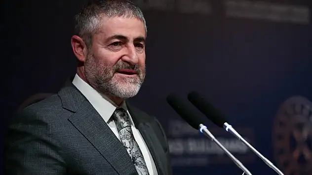 'ÖTV'siz otomobil' sözlerine Nebati'den yanıt: Vergi mevzuatından haberiniz yok