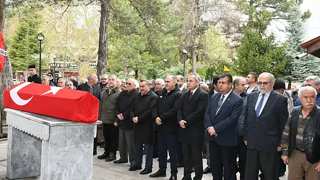 Emekli Vali Bahaeddin Güney memleketi Seydişehir'de son yolculuğuna uğurlandı
