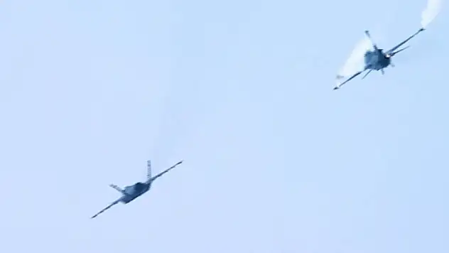 KIZILELMA ve SOLOTÜRK birlikte uçtu