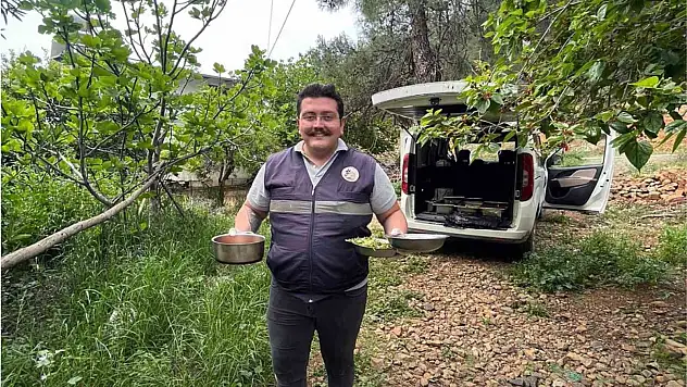 Engelli ve yaşlılara ücretsiz yemek