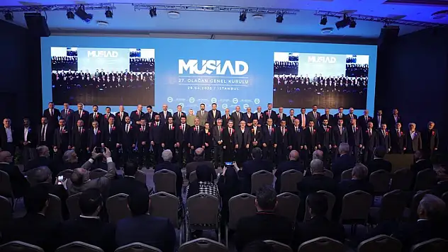 MÜSİAD yönetiminde bayrak değişimi