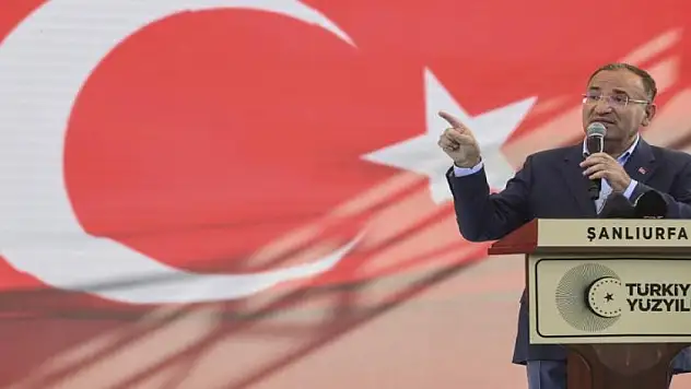 Bozdağ: Erdoğan'ın gitmesine The Economist mi karar verecek?