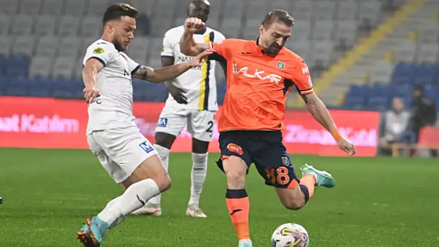 Başakşehir kupada avantajı eline geçirdi