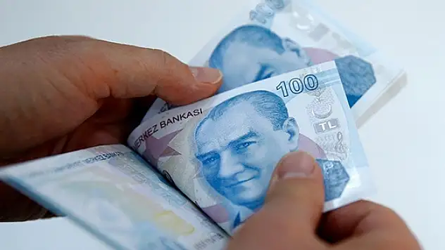 Kamu işçilerinin zam pazarlığının sonucu salı günü belli oluyor