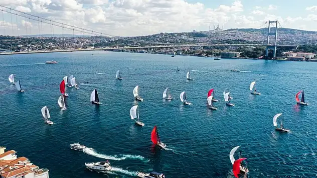 İstanbul Boğazı gemi trafiğine kapatıldı