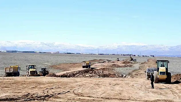 Yeni sanayi sitesi ile  2 bin 400 adet işyeri yapılacak