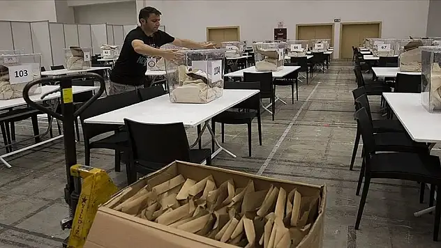 Yurt dışı temsilciliklerinde oy verme işlemleri sona eriyor