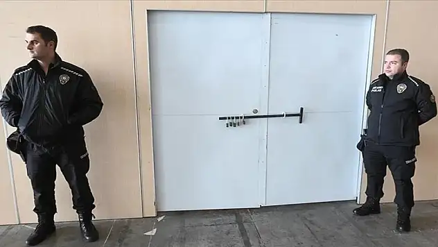 Yurt dışı seçmenlerin oyları 5 kilitli odada korunuyor