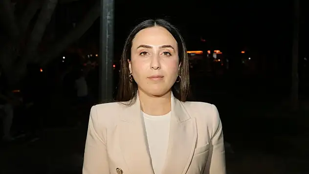 AK Parti Adana milletvekili adayı Yurduseven'e seçim çalışması sırasında tehdit