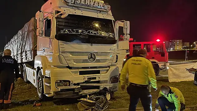 Elazığ'da tırın altında kalan motosikletin sürücüsü öldü