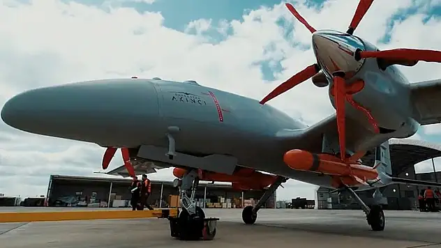 ÇAKIR seyir füzesi hedefi tam isabetle vurdu