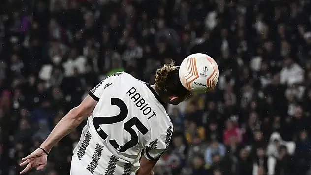 UEFA Avrupa Ligi yarı final ilk maçları tamamlandı