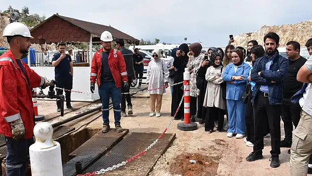 Öğrenciler Gabar'daki Şehit Aybüke Yalçın petrol kuyusunu ziyaret etti
