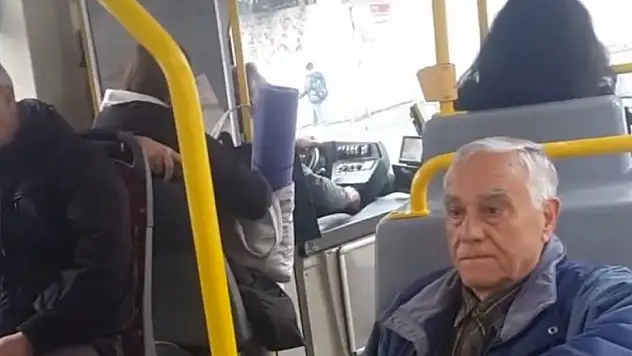 Yolcu ile tartışan şoför kontak kapattı