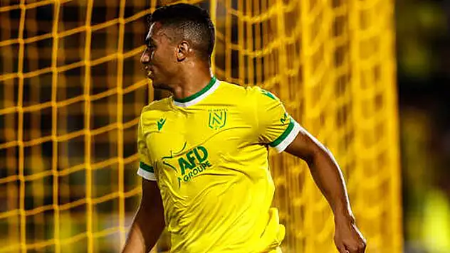 Mostafa Mohamed, LGBT+  sembollü formayı giymedi