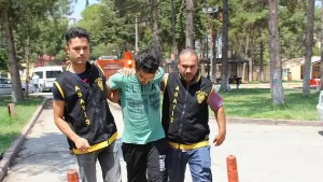 Çilingirin, müşterisinin evini soyduğu iddiası