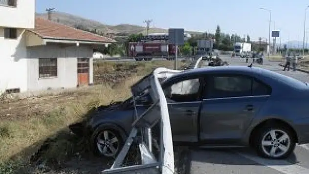 Sivas'ta trafik kazası: 1 ölü, 5 yaralı