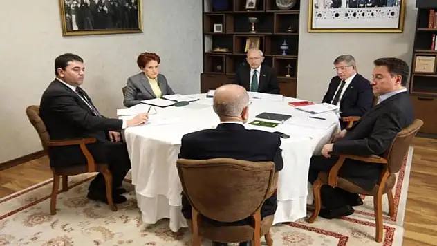 Altılı masa üyeleri CHP'de bir araya gelecek