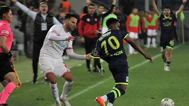 Ankaragücü 1 puanı son anda kurtardı