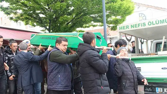 Vefat eden şehit babası sonsuzluğa uğurlandı