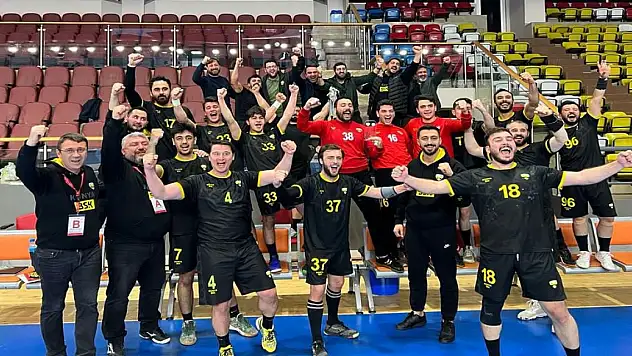 Konya Büyükşehir Belediyespor Süper Lig'e yükseldi