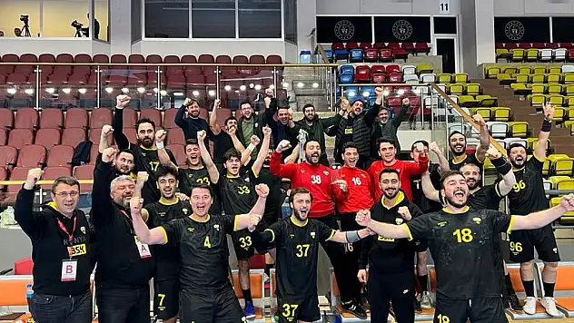Büyükşehir Belediyespor Hentbol'da Süper Lig'e Yükseldi