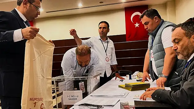 Yurt dışında oy kullanan seçmen sayısı 1 milyon 466 bini aştı