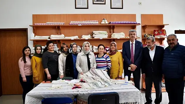 Genel Başkan Yardımcısı Usta, esnafla buluştu