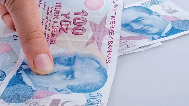 Emekliler için yeni zam talebi