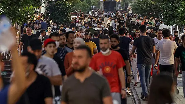 Göç İdaresi Başkanlığı, Türkiye'deki yabancı sayısını açıkladı