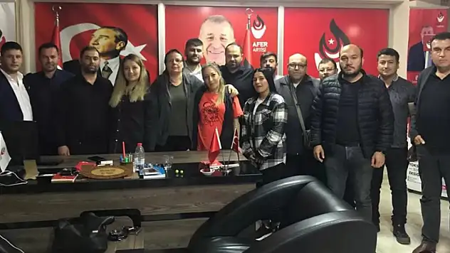 Zafer Partisi'nden bir toplu istifa daha! Erdoğan'ı destekleyecekler