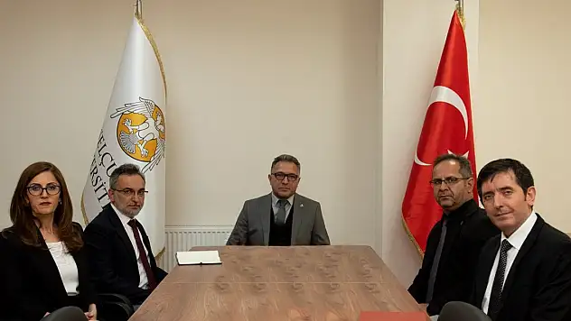 Rektör Aksoy, İLTEK Durum Değerlendirme Toplantısı'na katıldı