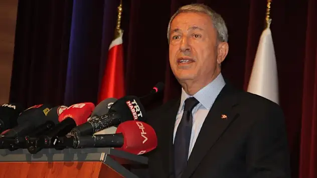 Bakan Akar: 'Bizim karşımızdaki tek engel rehavet'