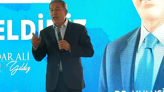 Bakan Akar'dan Suriyeli vatandaşlar hakkında açıklama!