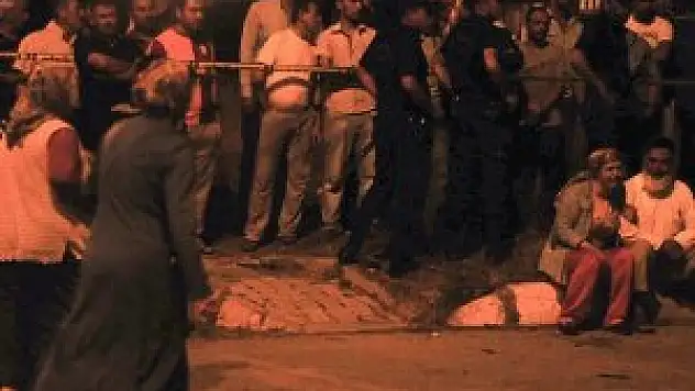 Isparta'da otomobil yayalara çarptı: 5 ölü